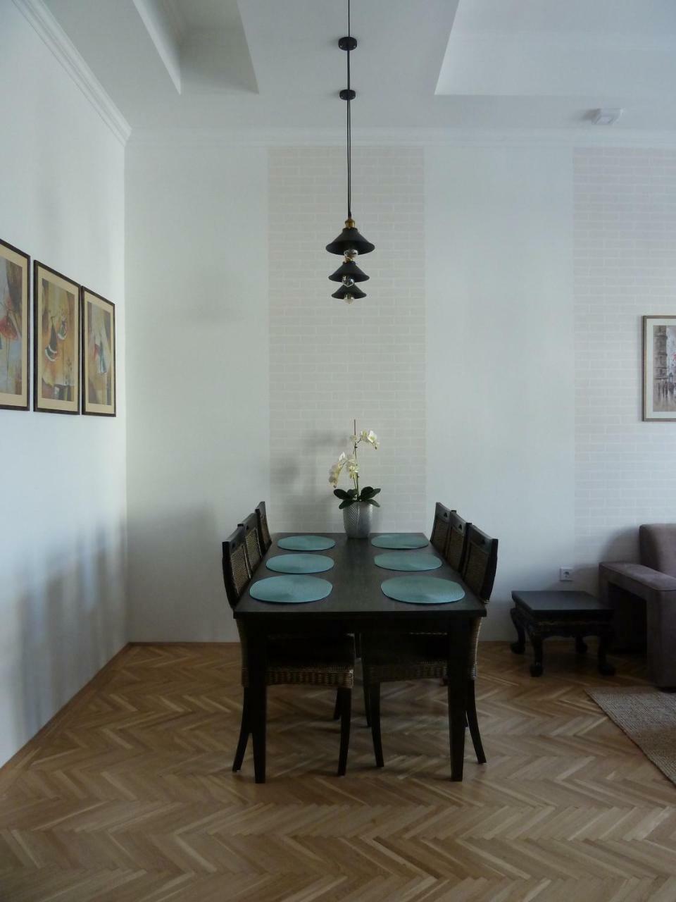 Kossuth Apartmanok Debreczyn Zewnętrze zdjęcie